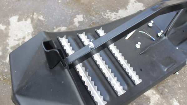 Motosnowboard chassis_10