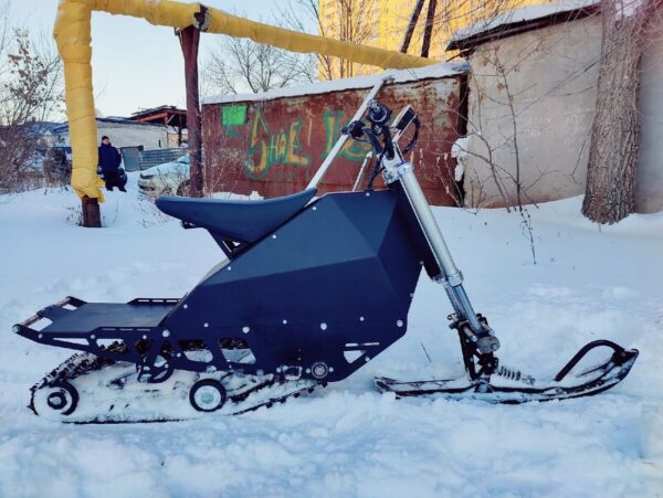 First world electric snowbike Sniejik Sport_electric snowmobile_electric snowscooter_electric sled_1