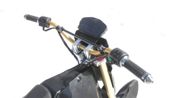 Sniejik powerful electric snowmobile_electric snowbike_esled_MTT136_Moonbike_taiga motors_snowscooter_ebike_9