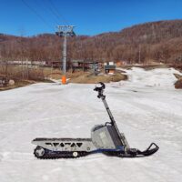 The world’s first standing electric snowmobile_9